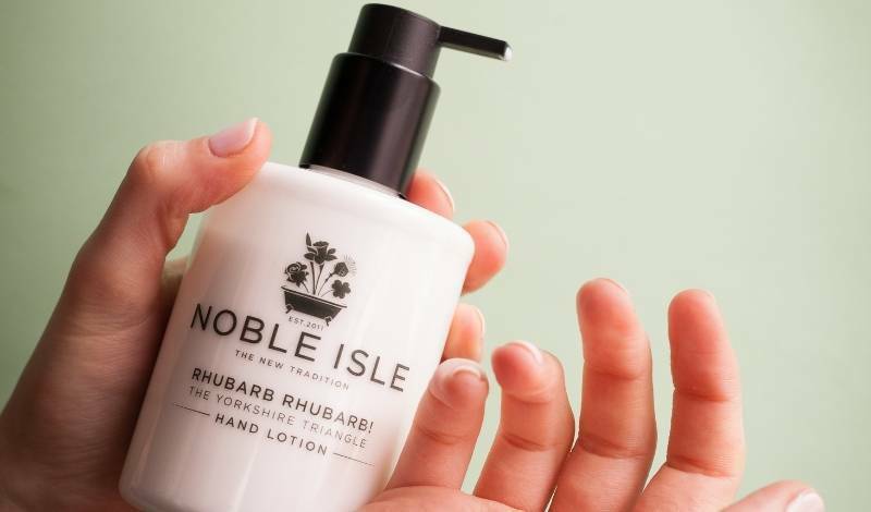 rhubarb-rhubarb-hand-lotion